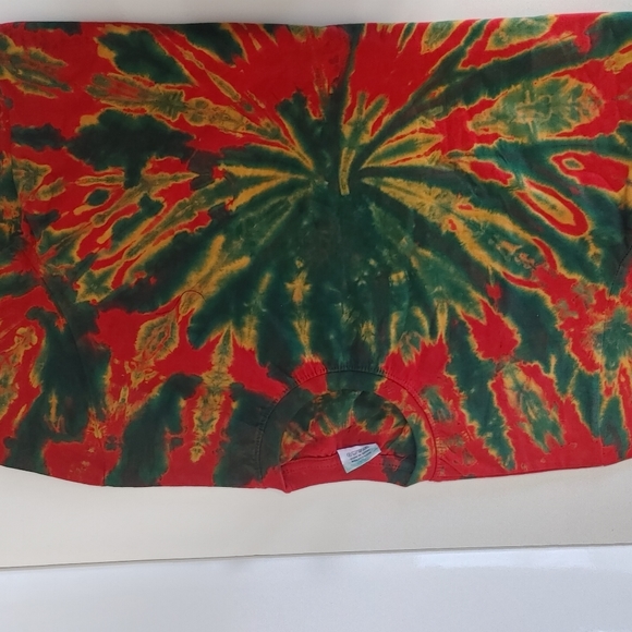 Ladies Adire Tops - Picture 5 of 10